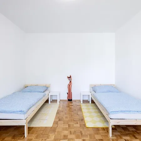 Apartman Jakodoma Vlastni Parkovani U Domu Zdarma Česká Lípa Exterior foto