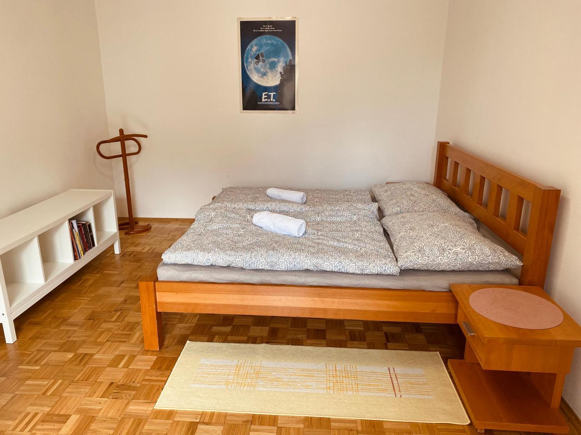 Jakodoma Vlastni Parkovani U Domu Zdarma Ceska Lipa